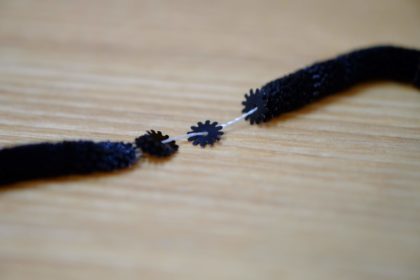 ギザギザスパンコール