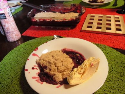 クランブルアップルベリーパイ