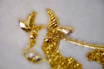 ゴールドワーク刺繍 牛