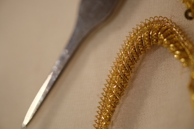 ゴールドワーク刺繍